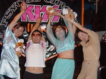 [HALLOWEEN PARTY '04]