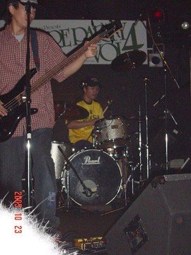 [人間リズムマシーン]