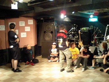 [マキシマムザホルモンLIVE]